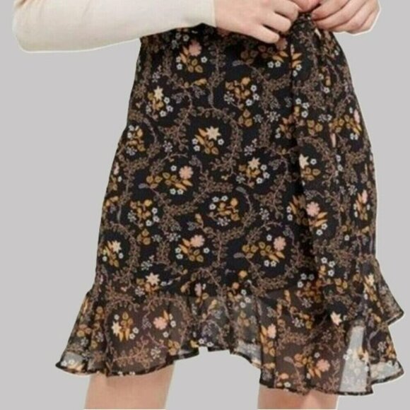 Urban Outfitters Dresses & Skirts - Urban Outfitters Mini Skirt Womens XS Black Orange Floral Print  Sonia Ruffle